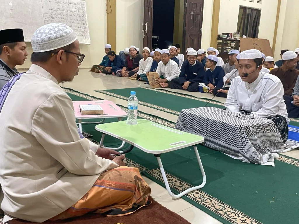 Khotmul Qur'an calon Hafidz Qur an dihadapan wakil pengasuh PTQ DH3