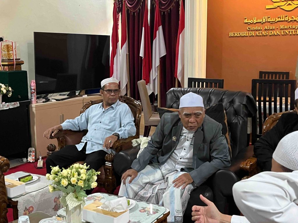 Kedatangan Pengurus Yayasan Karantina Tahfidz Al Quran Nasinal