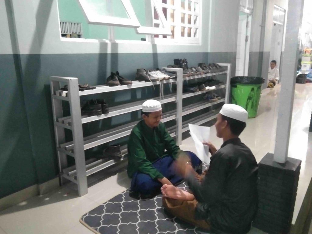 Ujian Kosa Kata Santri Pondok Darul Hijrah