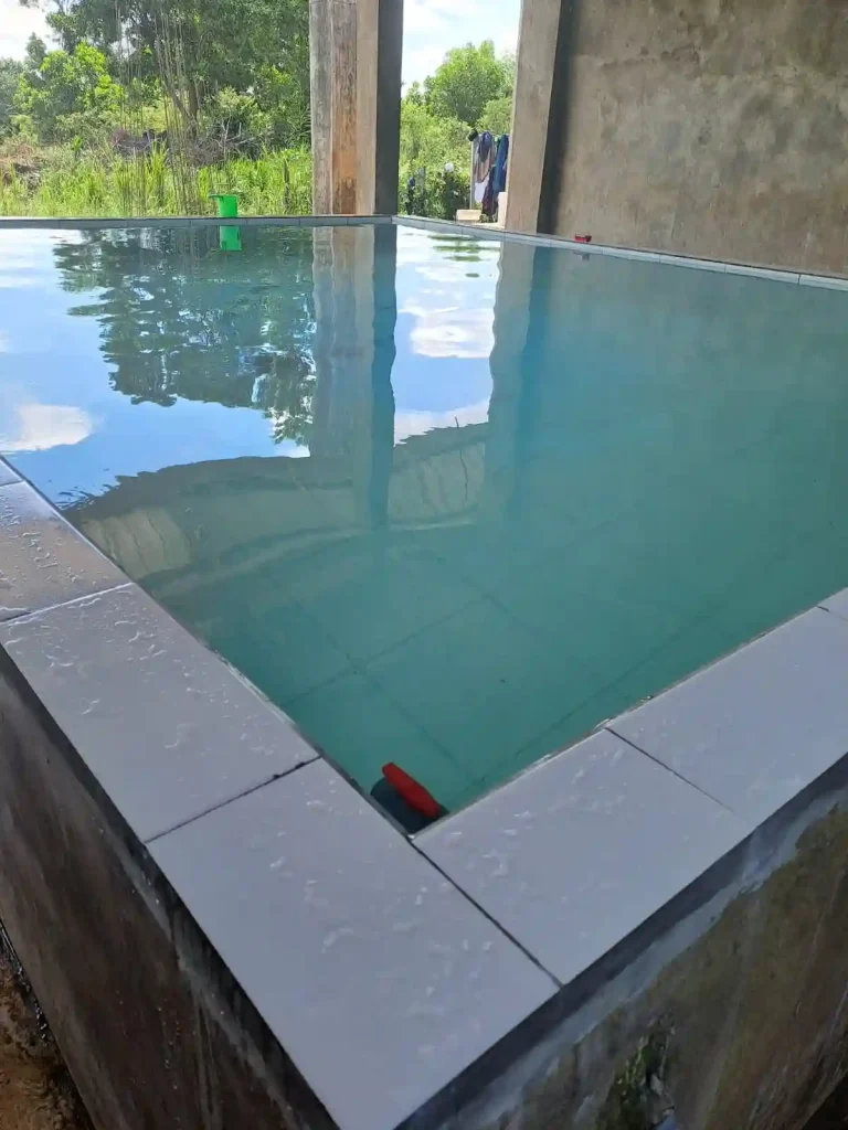 Pembangunan Ruang Kelas Baru di Pondok Tahfiz Al-Qur'an Darul Hijrah 3 rehab kolam air