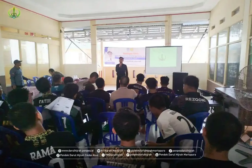 penyampaian materi pengembangan petani oleh ust ari kuswoyo