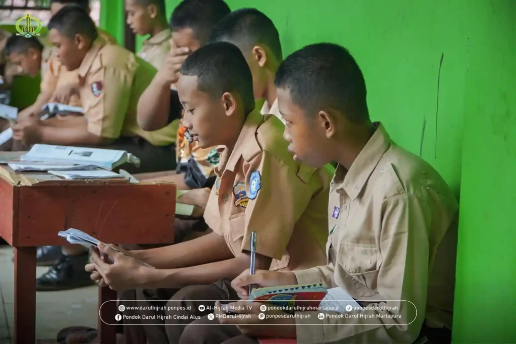 para santri semangat dalam persiapan ujian syafahi dan tahriri