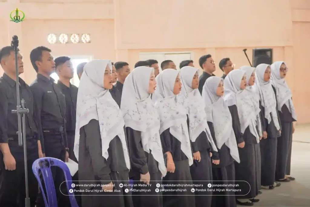 para paduan suara menyemarakkan pada kegiatan yudisium program sarjana STIT Darul Hijrah 2025