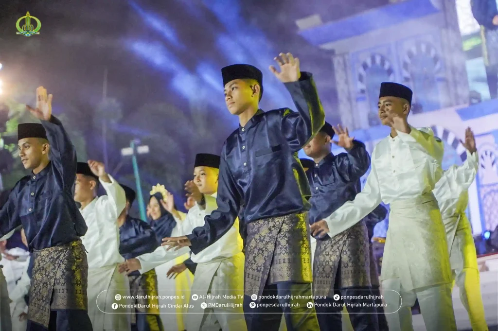 performa Tari Kolosal Pondok Pesantren Darul Hijrah pada MTQ XXXVI Kalsel tahun 2025 di Kabupaten Banjar