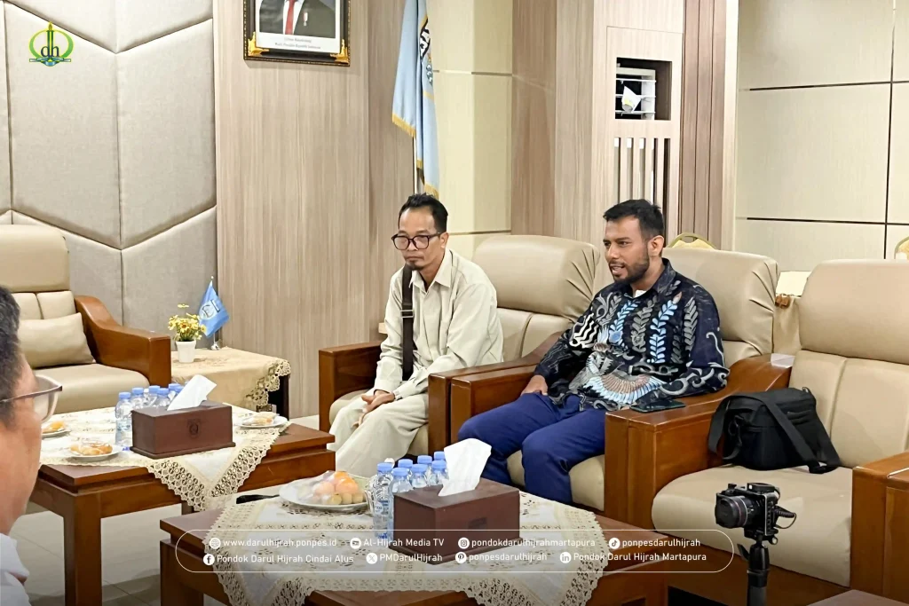 dukungan bupati Banjar untuk STIT Darul Hijrah Martapura Kalimantan Selatan