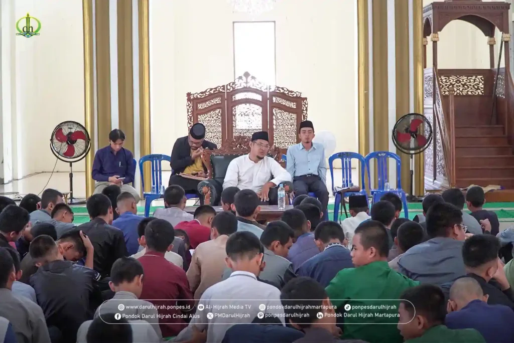 pesan liburan santri untuk santri SMP Darul Hijrah yang disampaikan langsung oleh kepala SMP Darul Hijrah Ust. Muhammad Hayaturrahman, M.Pd.