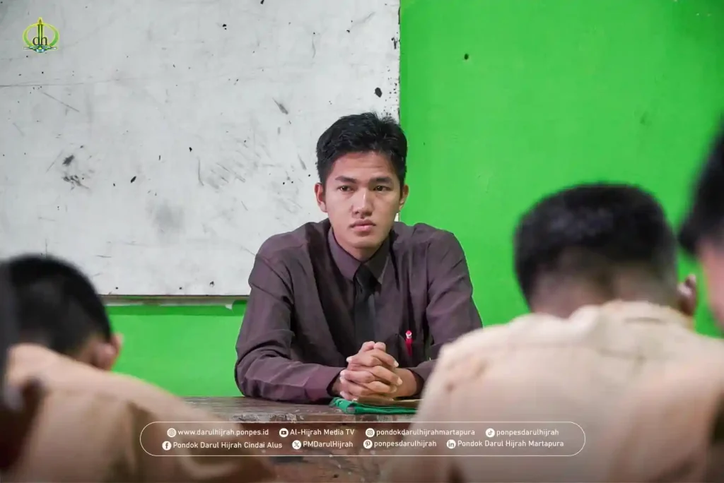 pengawas ujian di pesantren di Pondok Darul Hijrah Cindai Alus Martapura