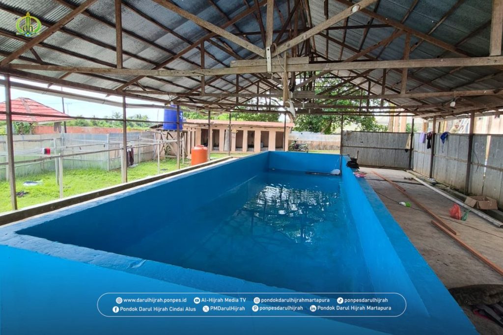 rehab asrama pesantren meliputi kolam bak air di pondok darul hijrah cindai alus untuk santri baru telah selesai direhab